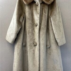 Luxurious Vintage Brazotta Faux Fur Women's Coat